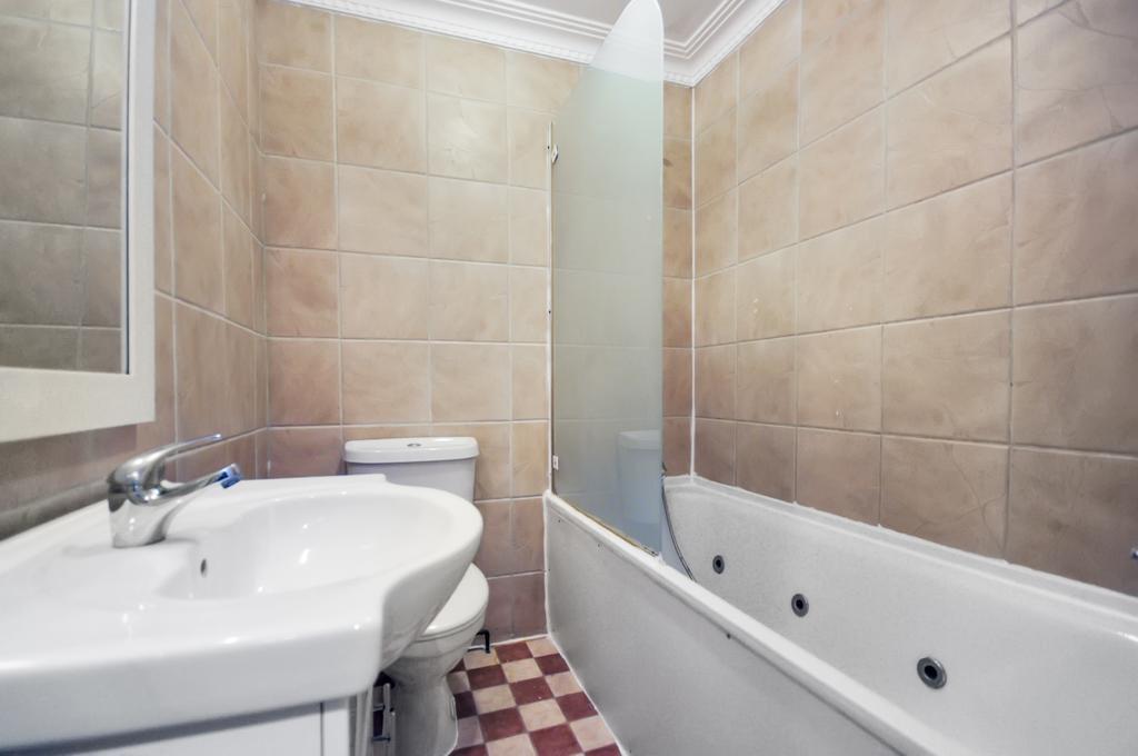 Access Earls Court Apartment Лондон Екстериор снимка